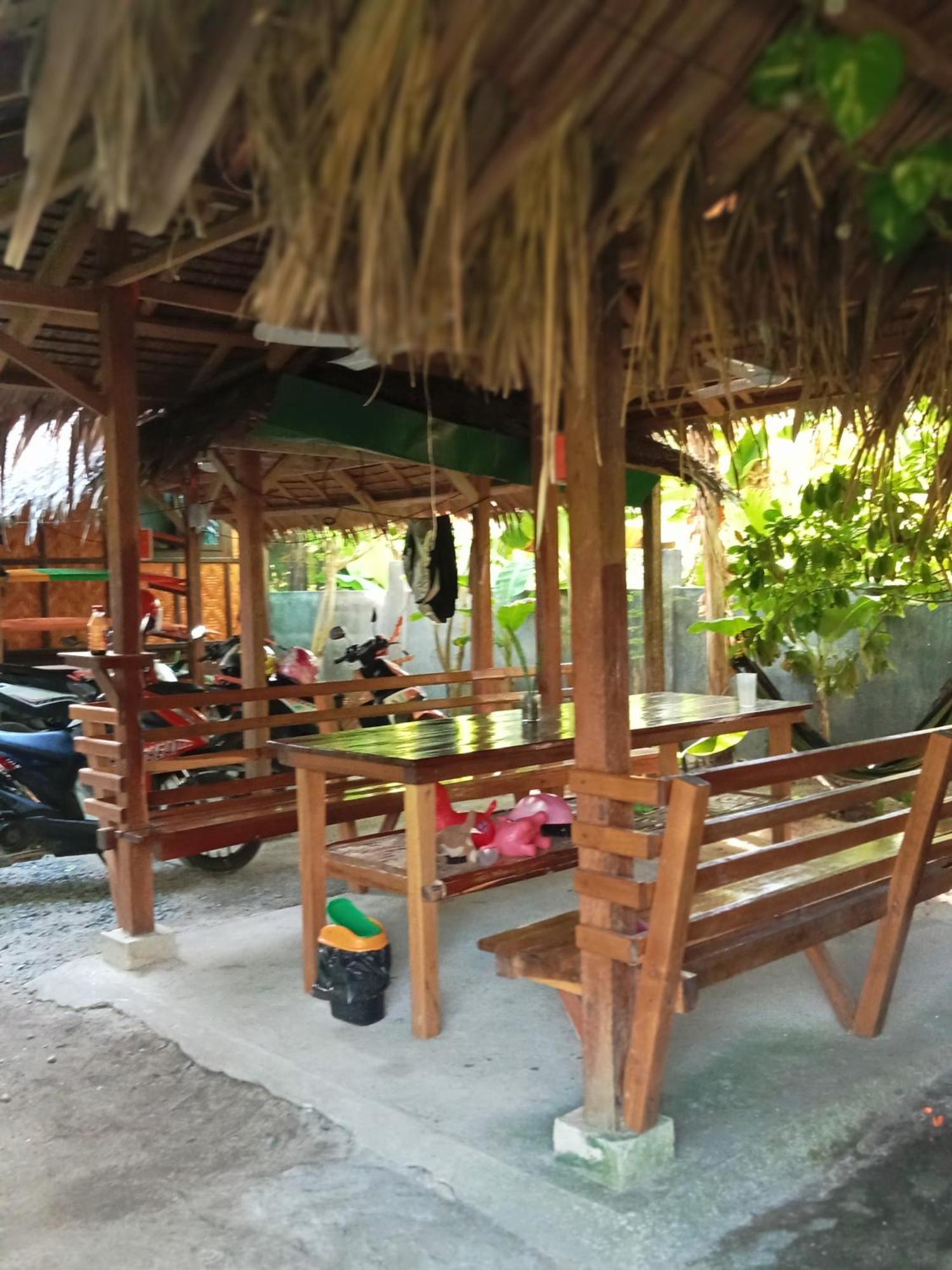 Weeroona Huts Homestay Pacifico San Isidro  Dış mekan fotoğraf