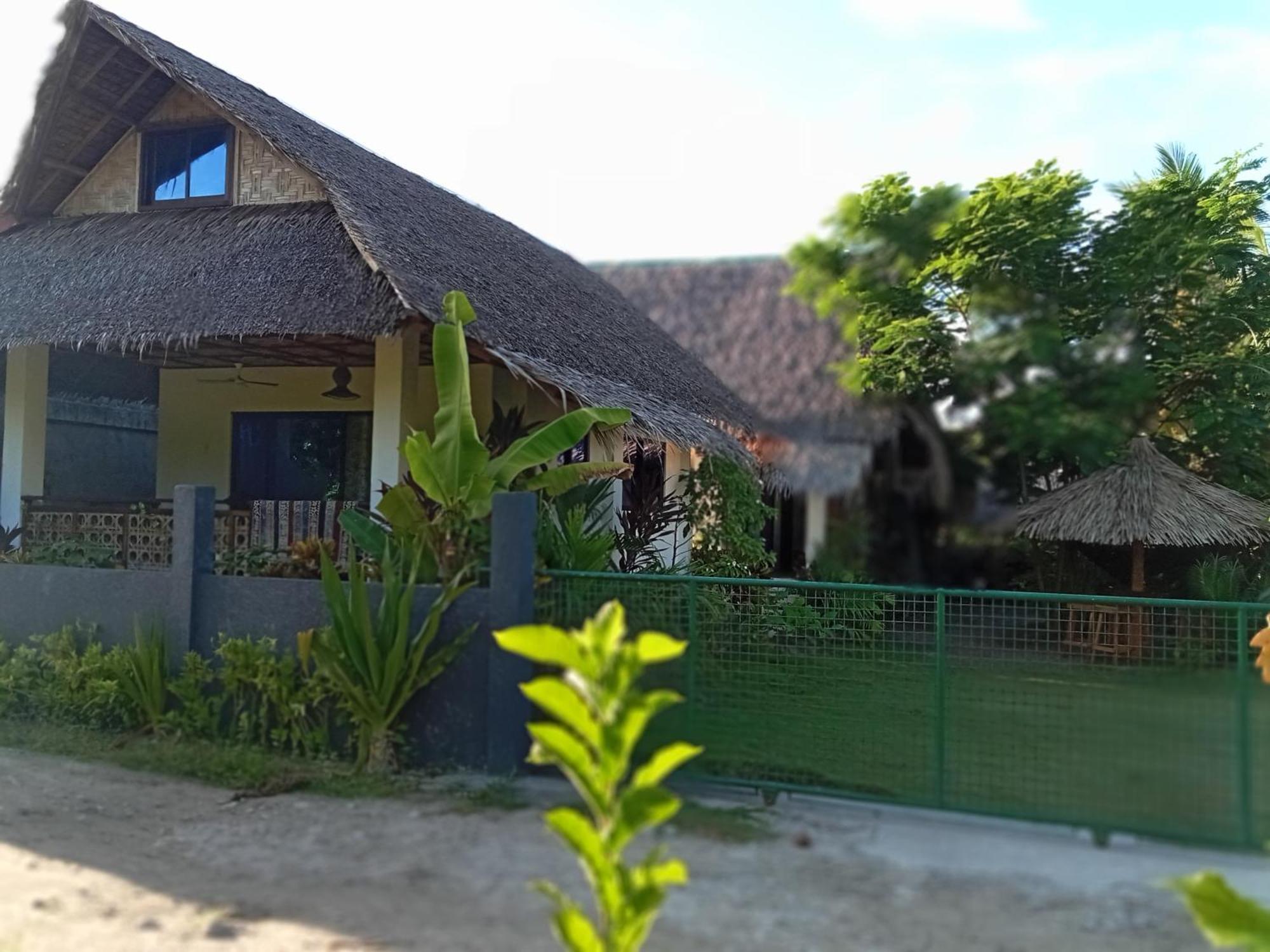 Weeroona Huts Homestay Pacifico San Isidro  Dış mekan fotoğraf